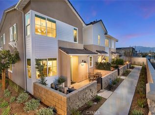 5932 Rockport Rd, Corona, CA 92880