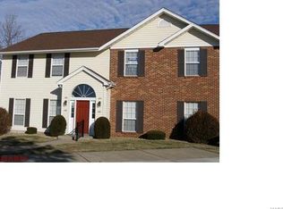 464 Cambridge Pl, Saint Peters, MO 63376