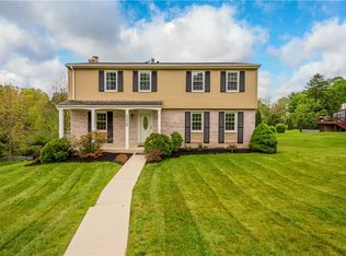1220 Tiffany Cir, Pittsburgh, PA 15241