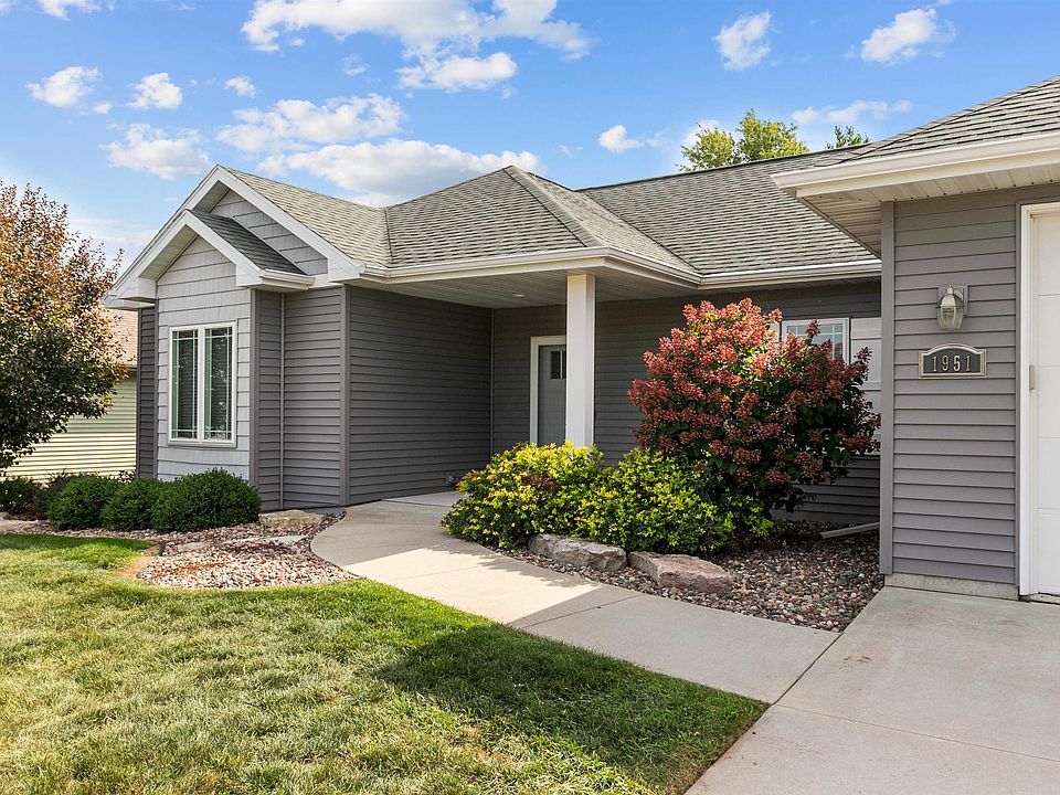 1951 Jacobsen Rd, Neenah, WI 54956 MLS 50281758 Zillow