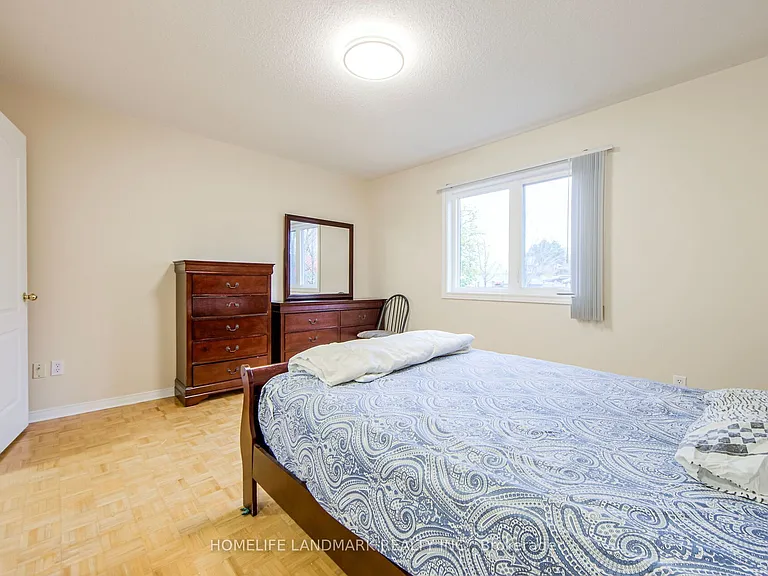 25 Warner Ave — Photo 19