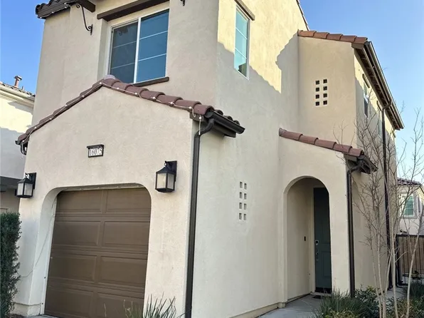 16075 Carrara Ln, Fontana, CA 92336