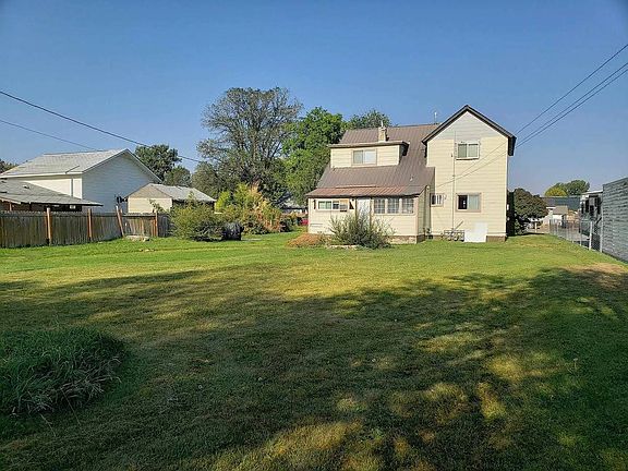 2nd image of 438 N Stout Ave