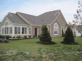 1123 Distinctive Way, Greenfield, IN 46140