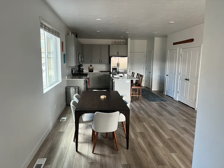2439 N Canal View Ln — Photo 11