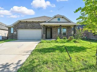 2292 High Plain Ln, Waxahachie, TX 75167