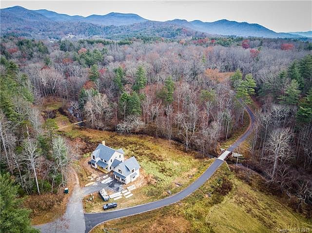1st image of 26 Brookridge Ln