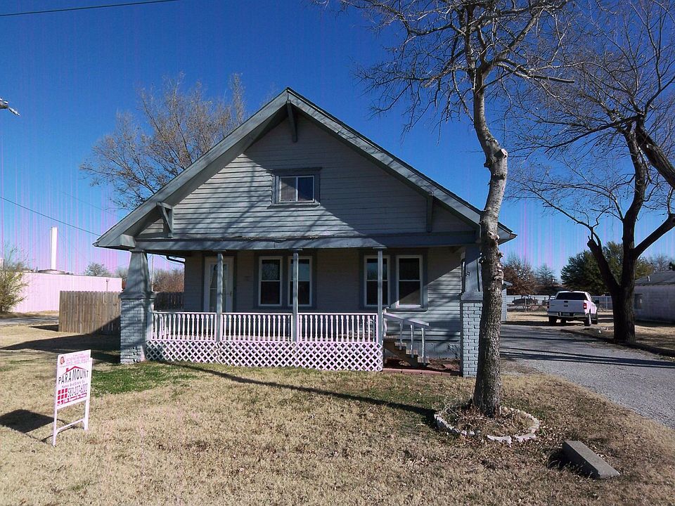 4517 N 4th front