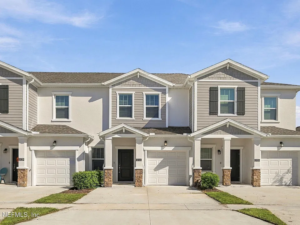 3125 Laurent Loop