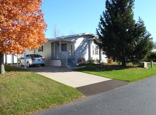 28 Calla Way, Buffalo, NY 14225