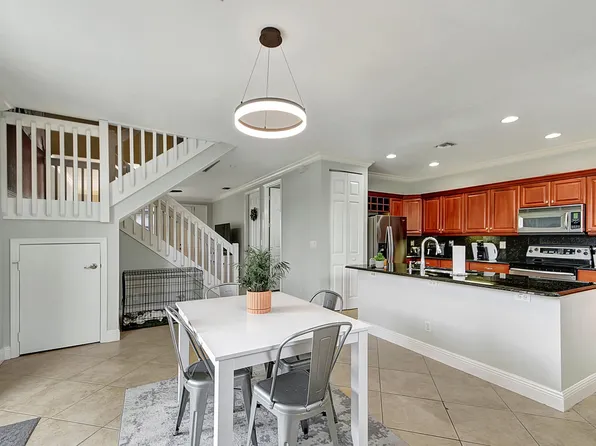 328 W Pine Street #25, Lantana, FL 33462
