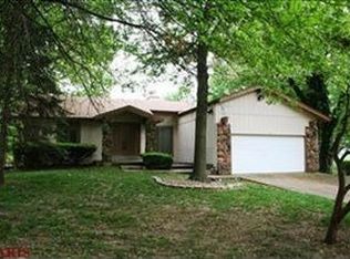 11 Paris Ct, Lake Saint Louis, MO 63367