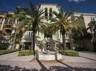 9 Ocean Pl, Highland Beach, FL 33487