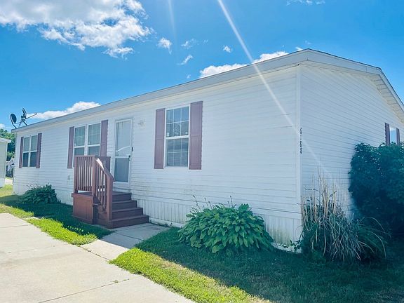 4th image of 3951 Bentwood Cir W #289