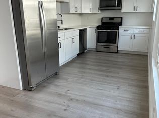 465 S Le Doux Rd APT 1, Los Angeles, CA 90048