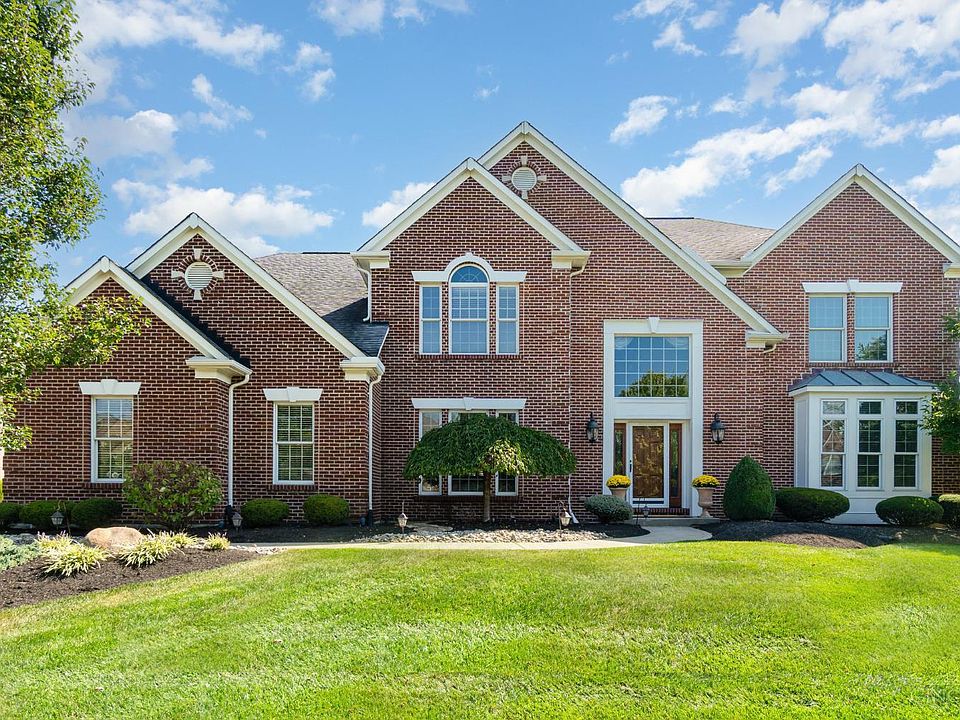 1st image of 4064 Westridge Dr