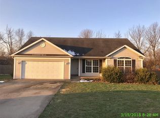 1019 Whispering Oak Dr, Bardstown, KY 40004