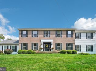 2593 High Rd, Huntingdon Valley, PA 19006