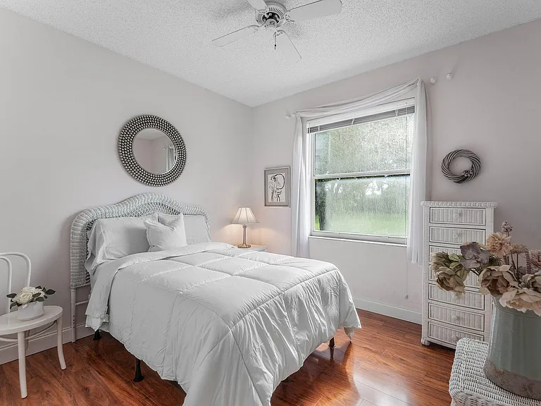 4378 Danielson Dr — Photo 17