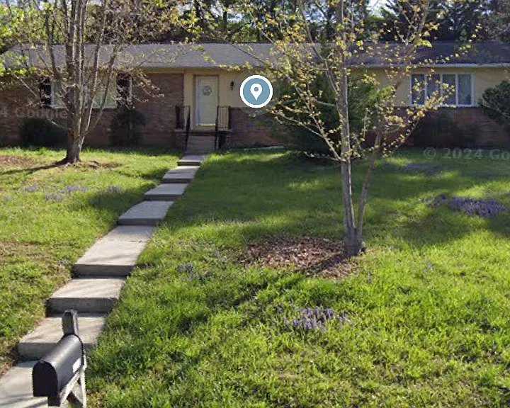 Garden Lake Dr — Photo 1
