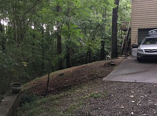 118 Little Brook Dr, Woodstock, GA
