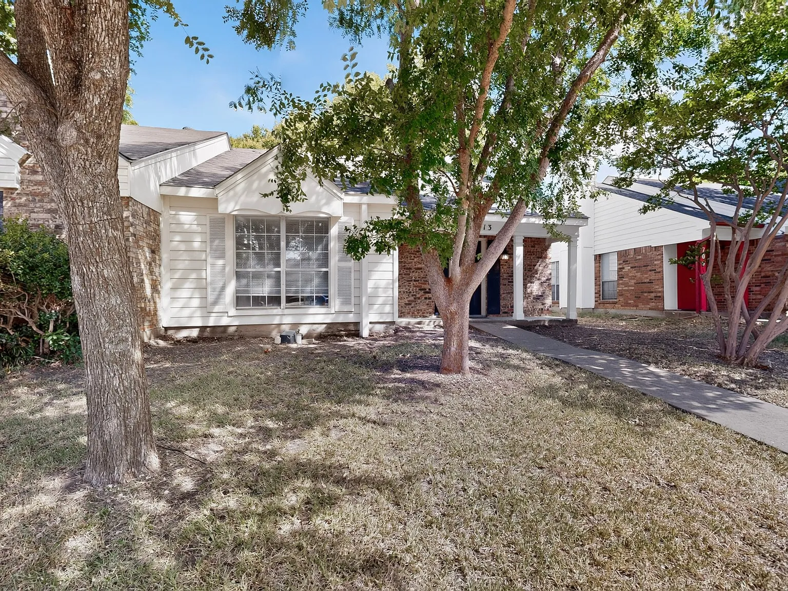 2 bed, 1125 sqft, $1,595 — Photo 4