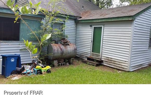 2nd image of 282 N Windsor Dr