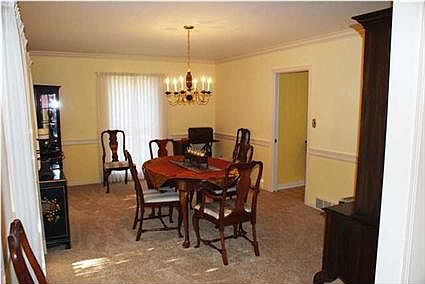5th image of 1225 Spring Creek Dr