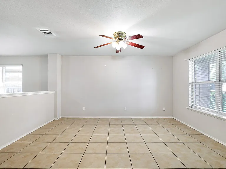 10714 Judie Allen — Photo 3