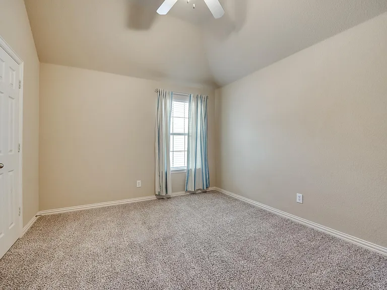 6072 Wallis Dr — Photo 31