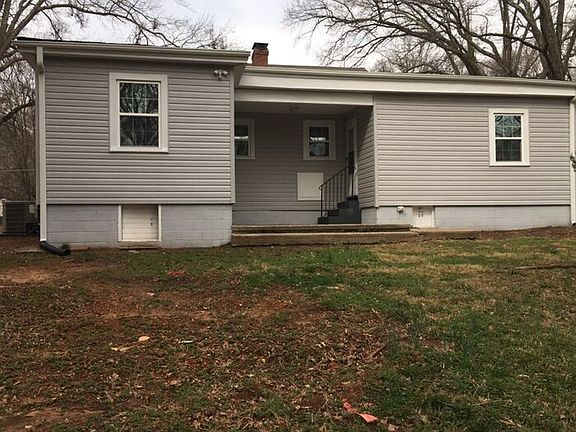 2nd image of 1711 5th St