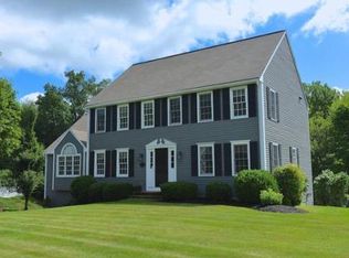 12 Ryan Rd, Shrewsbury, MA 01545