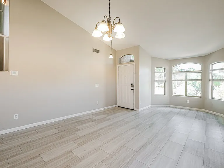 4538 W Fawn Dr — Photo 7
