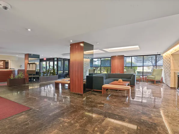 2650 Ocean Parkway image 11 of 19