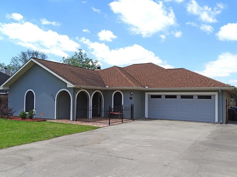 1st image of 216 Sunflower Dr