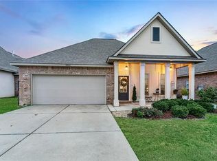 69605 Taverny Ct, Madisonville, LA 70447