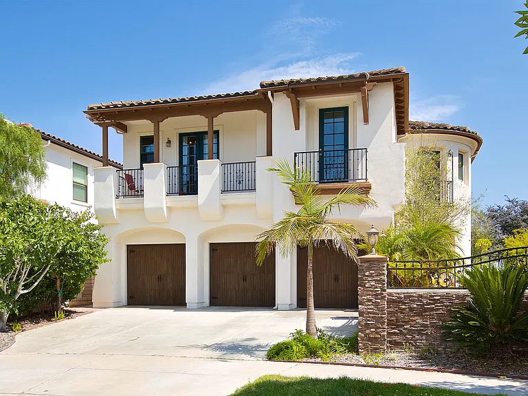 4759 Sunset Heights Ct — Photo 1
