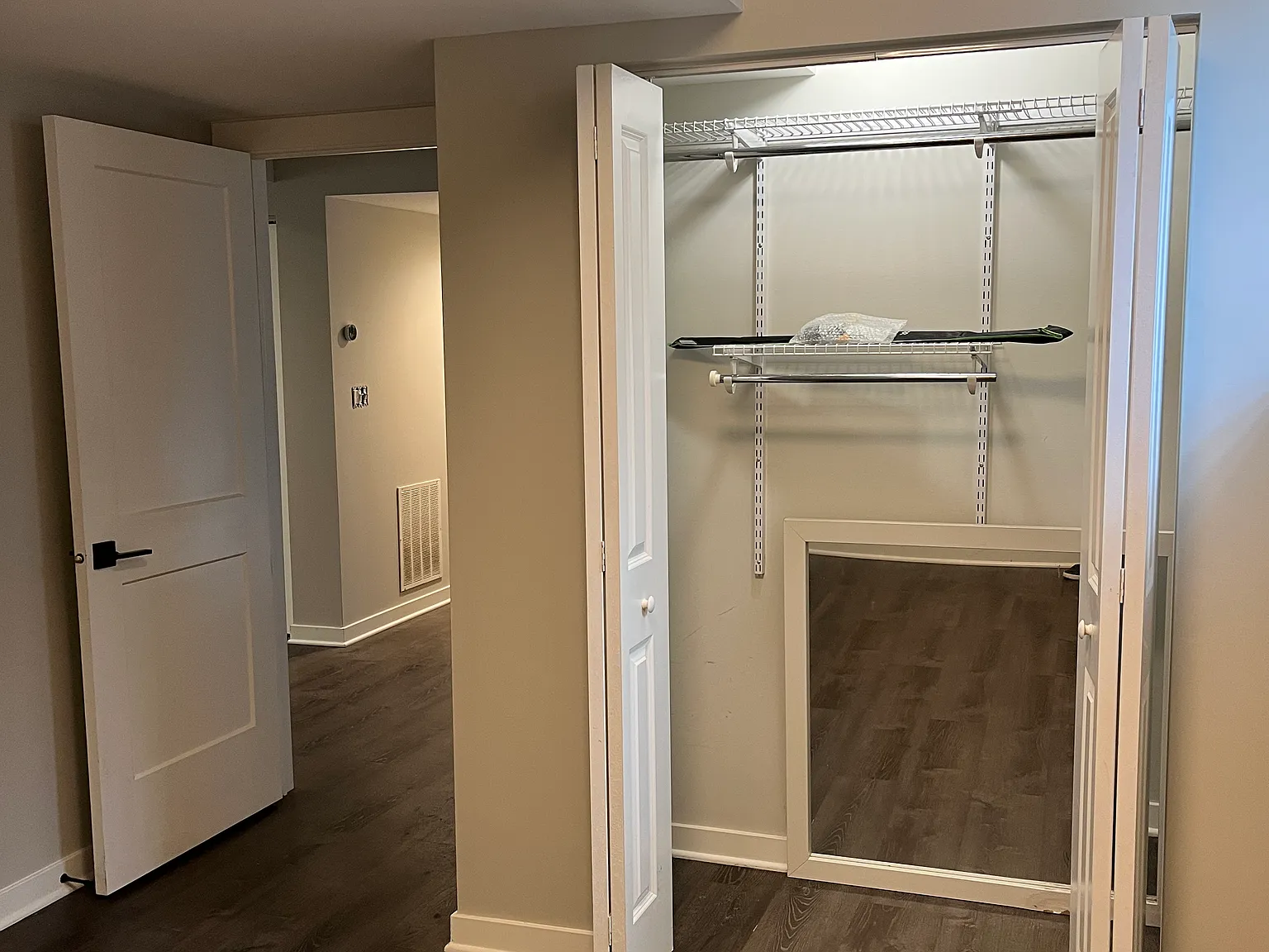 2 bed, 785 sqft, $1,700 — Photo 3