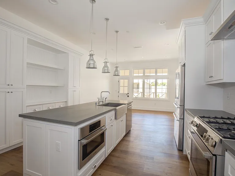 164 Lottie Ln — Photo 3