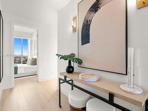 5th image of 2627 Bayshore Dr #2904