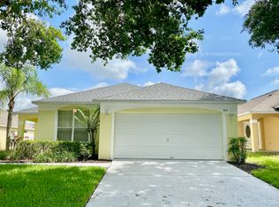 611 Casterton Cir, Davenport, FL 33897