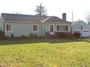 333 Long Acre Rd, Rochester, NY 14621