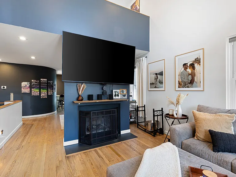 1508 W 14th St — Photo 5