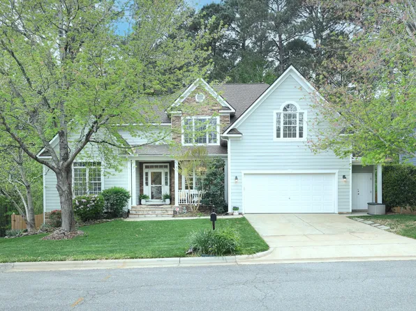 1120 Scholastic Cir, Durham, NC 27713