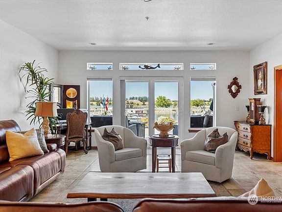 2nd image of 334 Columbia Point Drive #102