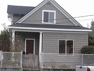 FRONT OF THE HOUSE
