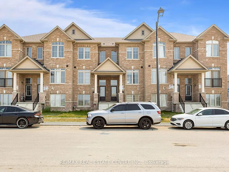 353 Inspire Blvd — Photo 2