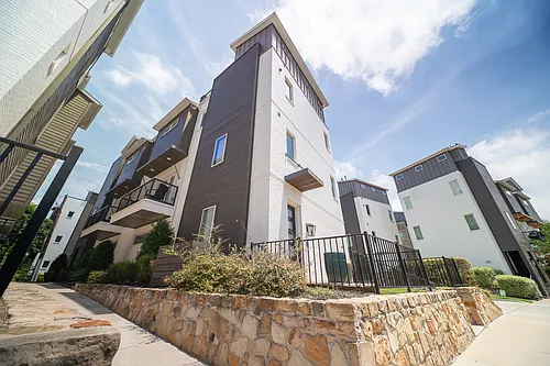 249 Wimberly St #249 Photo 1