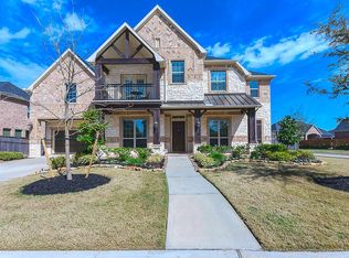 5806 Caspian Falls Ln, Fulshear, TX 77441