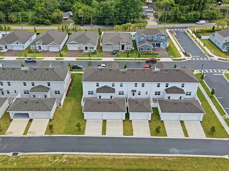 2140 Rider Rain Ln — Photo 38